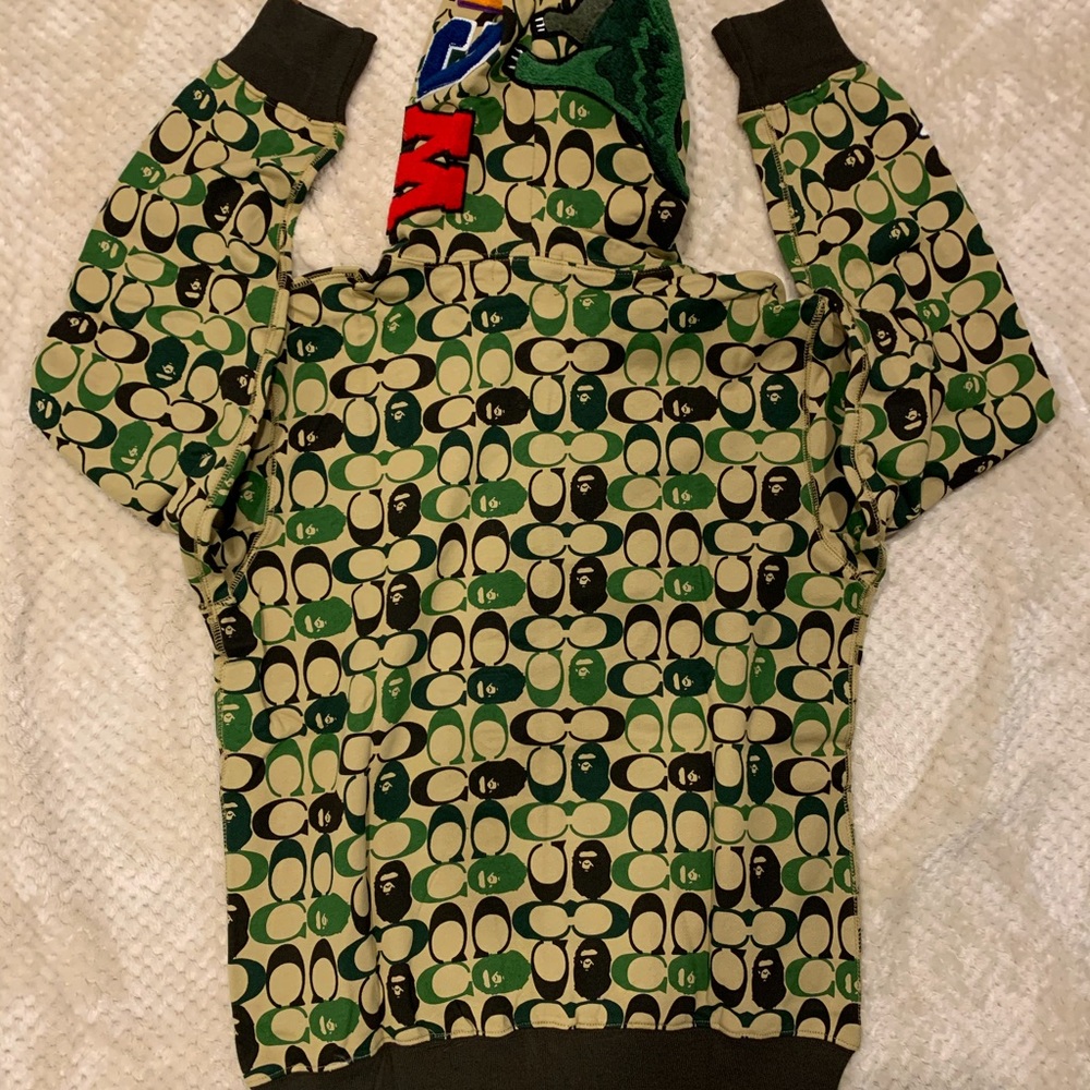 Bape A Bathing Ape Dinosaur Shark Hoodie - Picture 2 of 8